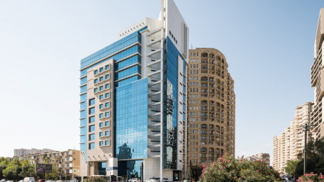 "Chirag Plaza Hotel" işçi axtarır - VAKANSİYA