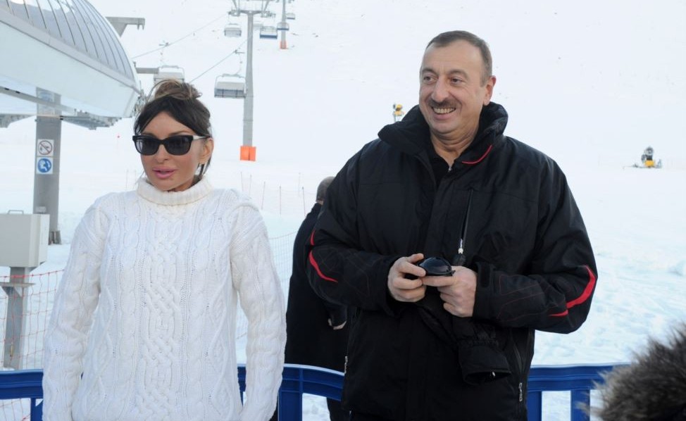 Prezident İlham Əliyev Şahdağda yeni hotelin açılışını edib - FOTOLAR