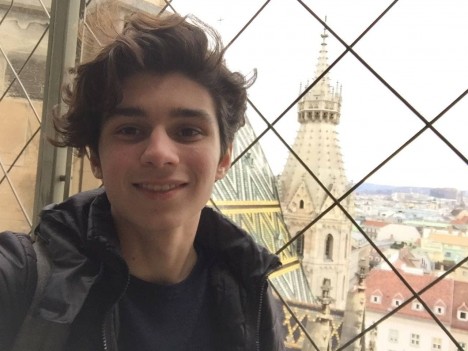 “Ümid edirəm, əcnəbilər Azərbaycana oxumaq üçün də gələcəklər” - Macarıstanda təhsil alan gənclə - MÜSAHİBƏ