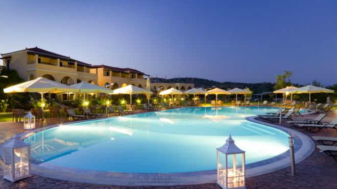 Bakının bəzi otellərində azərbaycanlıların qalmasına - İCAZƏ VERİLMİR