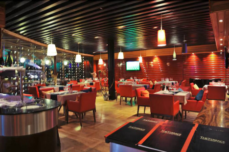 "The Crescent Beach Hotel & Leisure Resort" işçi axtarır - VAKANSİYA