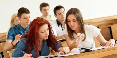 “Təfəkkür Universiteti bağlanmayıb” – AÇIQLAMA