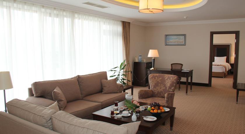 5 ulduzlu otelin yarısı boşdur – SƏRFƏLİ QİYMƏTLƏR