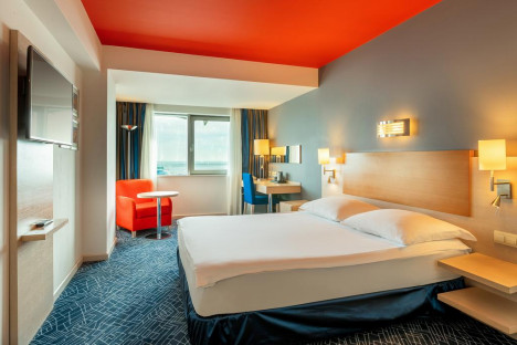 "Park inn by Radisson Baku" işçi axtarır - VAKANSİYA