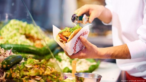 Berlində dönərçilərin sayı İstanbuldan çoxdur - MARAQLI FAKTLAR