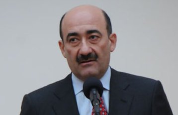 “Gələn turistlərin sayı azalır”- Əbülfəs Qarayev