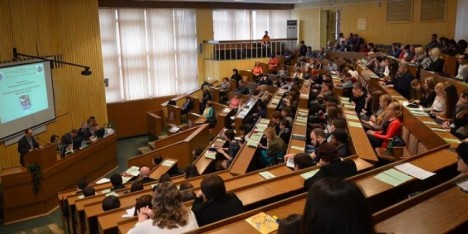 «Universitetimizdə təhsil haqqı 2-3 min manat, müəllim maaşı 1000 manata qədərdir» - MÜSAHİBƏ