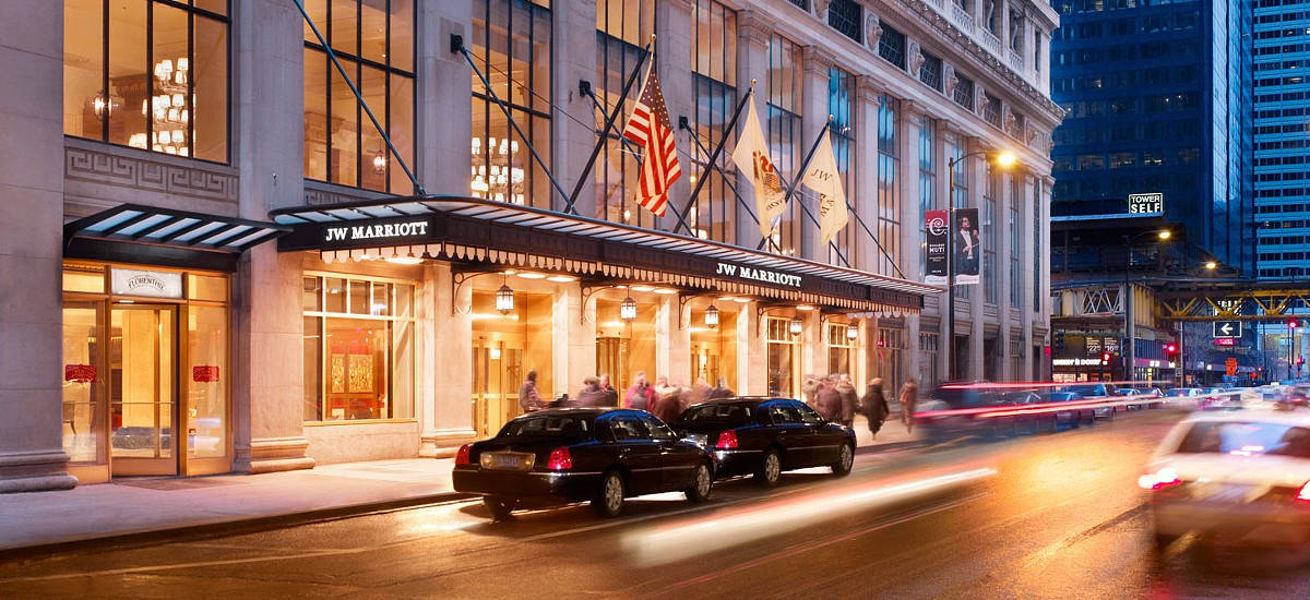 Marriot dünyanın nəhəng otel şəbəkəsinə - ÇEVRİLİR