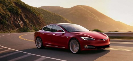 “Tesla” işçiləri ixtisar edib