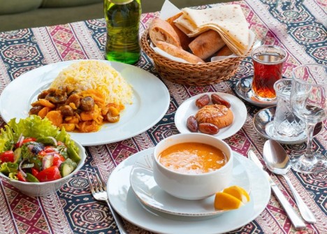 Bakı restoranlarında iftar süfrəsinin qiymətləri