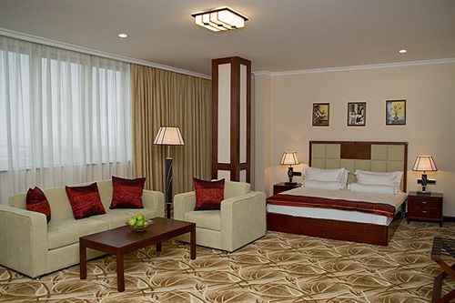 "Golden Coast Hotel" işçi axtarır - VAKANSİYA