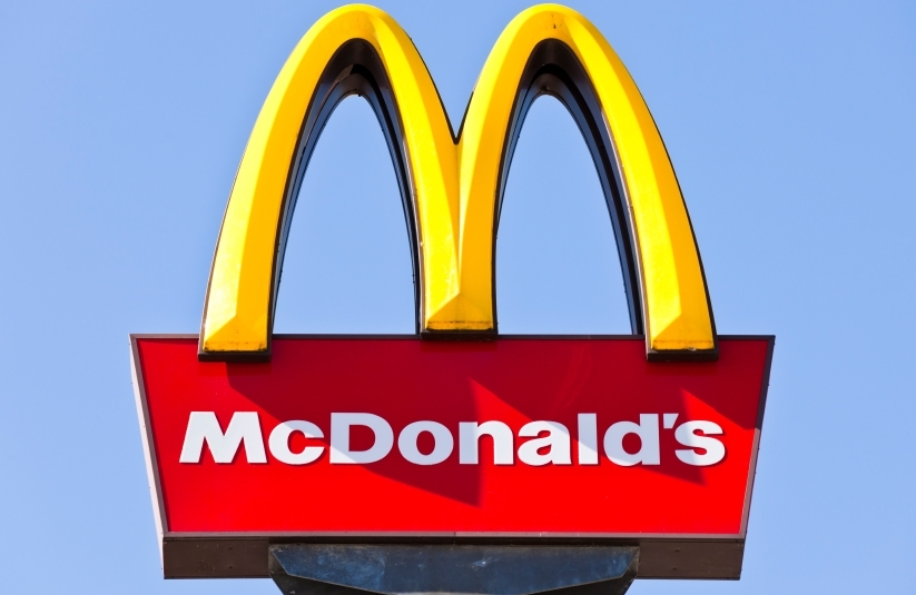 “Mcdonalds” restoranlarını bağlayır