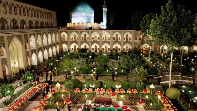 İran azərbaycanlıları otel biznesinə dəvət etdi