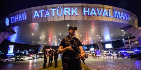 İstanbul aeroportunda rusiyalı turistlər ciddi yoxlanılacaq - SƏBƏB?