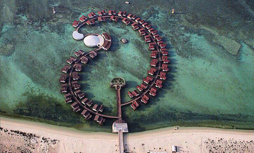 İran turistlər üçün yeni şəhər salır 