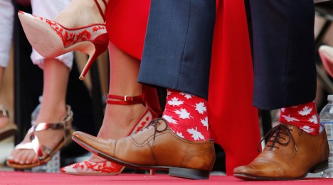 Тяни носок: что носят модные политики