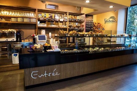 "Entrée" işçi axtarır - VAKANSİYA