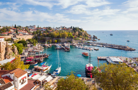 Antalya turist sayında rekord vurdu - RƏQƏMLƏR