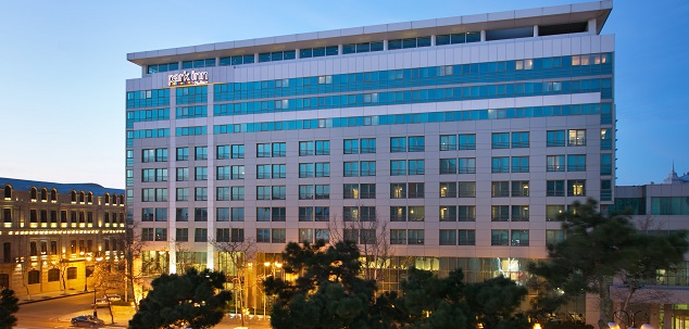 "Park Inn by Radisson Hotel Baku" işçi axtarır - VAKANSİYA 