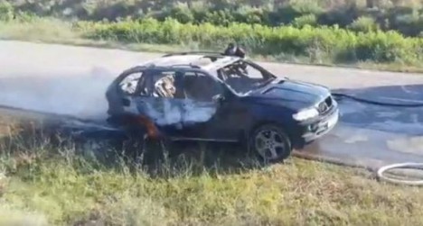 Gürcüstanda Azərbaycan avtomobili yandı – VİDEO
