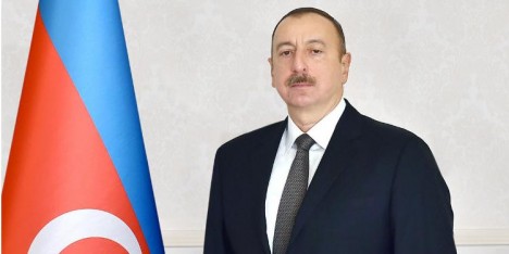 Prezident Bakıda yeni otelin açılışını etdi