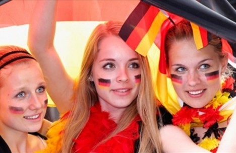 Alman turistlər özünü hansı ölkələrdə etibarda hiss edirlər?