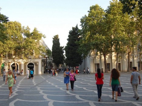 Bu il 2080 nəfər daimi yaşamaq üçün Azərbaycana gəlib