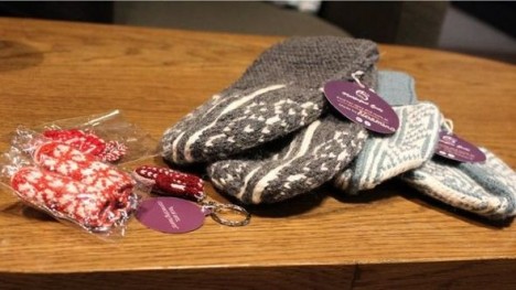 Azərbaycanda “toxunma corab” biznesi quran amerikalı -FOTO