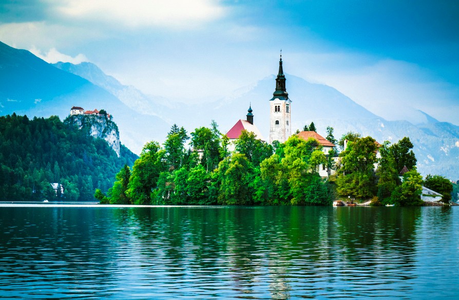 Avropanın 5 əsrarəngiz kəndinə - SƏYAHƏT + FOTOLAR 