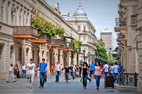 Bu il Azərbaycana 2,2 milyon əcnəbi və vətəndaşlığı olmayan şəxs gəlib