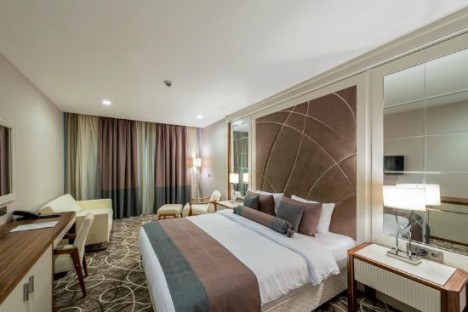 Azərbaycanda 5 ulduz hotel ittihamlara cavab verdi