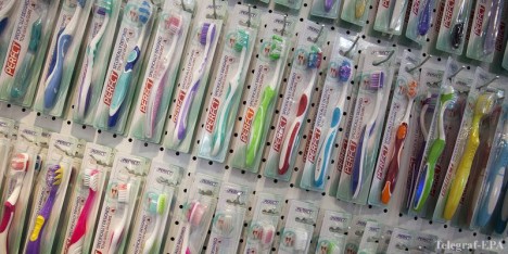 Diş fırçalarını oğurlayan gürcü saxlanıldı