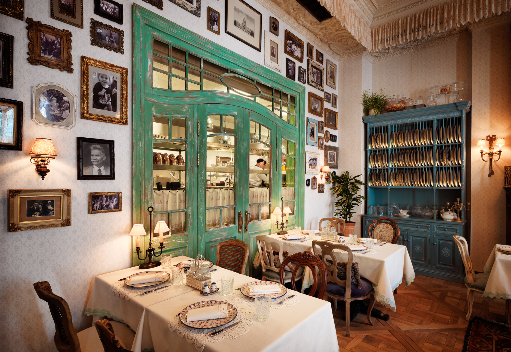 "Mari Vanna Baku" işçilər axtarır - VAKANSİYA