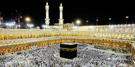 Ümrə ziyarəti səfəri təxirə salındı