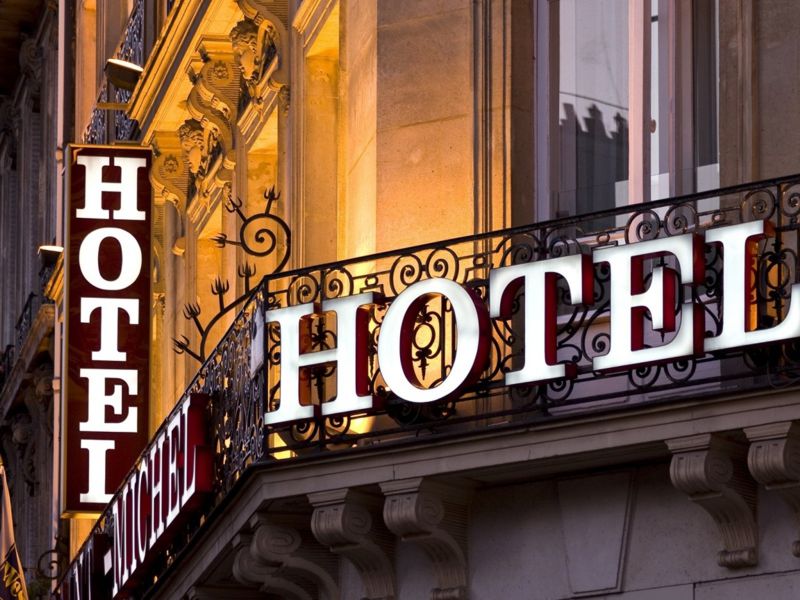 Hotellərin cəmi 22 faizi ulduz alıb – MÜSAHİBƏ