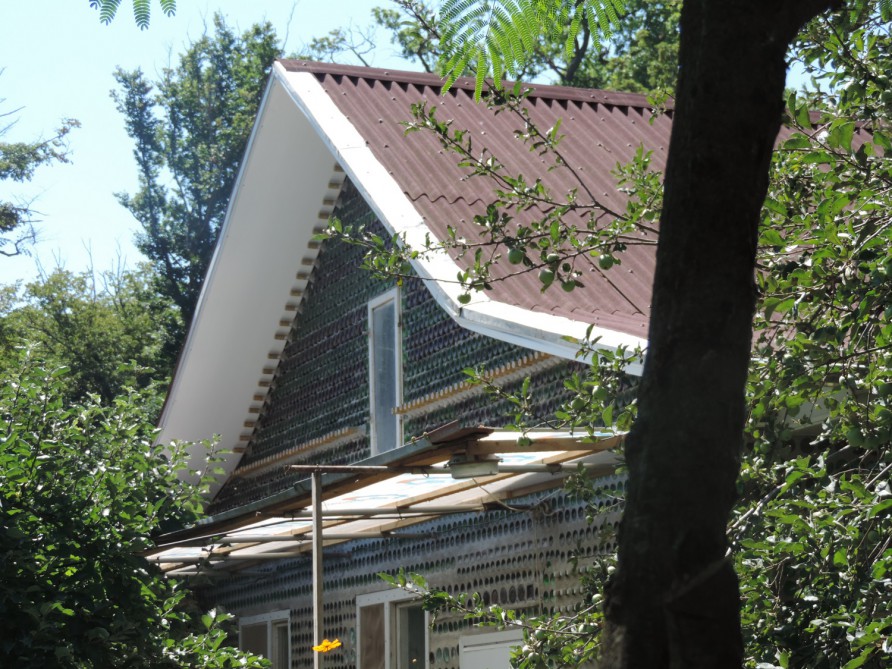 Amazing bottle house