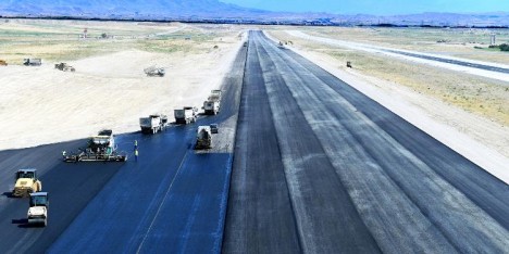 Naxçıvan Beynəlxalq Hava Limanında ikinci uçuş-enmə zolağının tikintisi həyata keçirilir