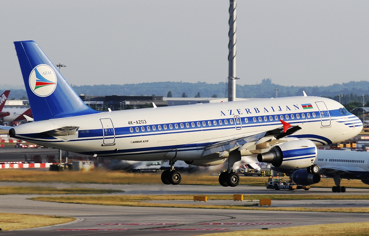 Bakı-Berlin aviareysçi açılır