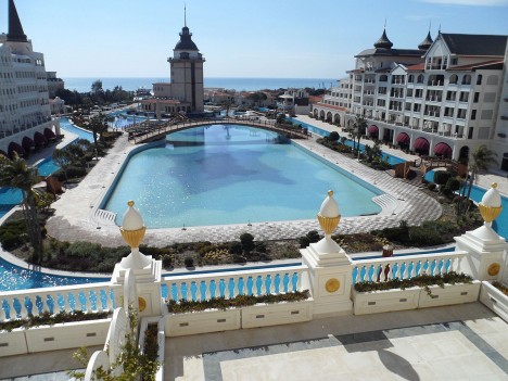"Mardan Palace"in stadionuna alıcı çıxmadı