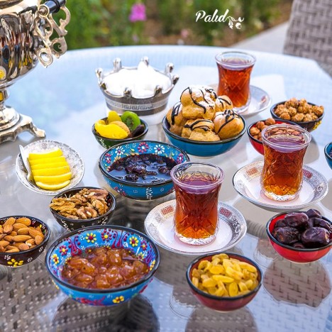 Bu restoranda çay içmək 26 manatdır?