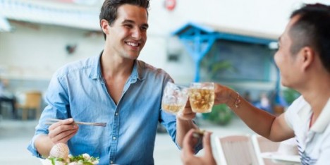 Turistlərin yemək xərci - Azərbaycan bahalı ölkələr siyahısında