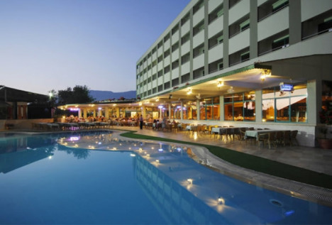 Azərbaycanda qonaqlayan turistlərin - SAYI ARTIB