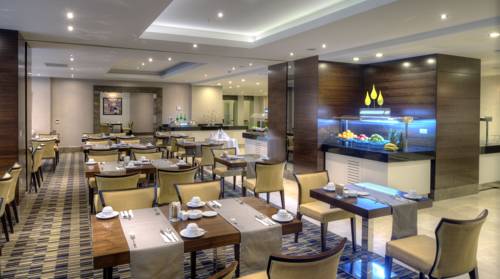 "Qafqaz Baku City Hotel"-dən iftar süfrəsi - 33 manat