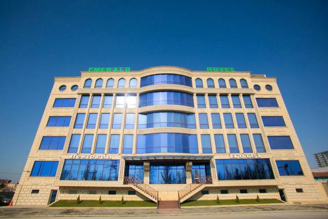 Otellərimiz- "Emerald" Hotel-Baku