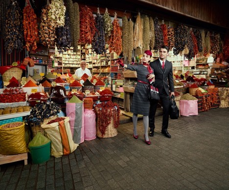 Türk Hava Yollarının işçiləri yeni formada 