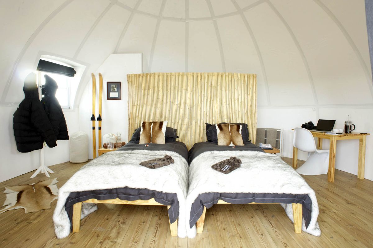 Antarktidada gecəsi 6500 dollara qeyri-adi hotel - FOTOLAR