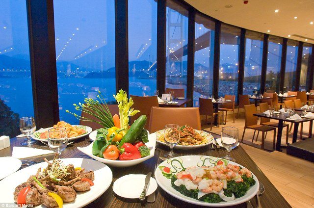 Bakı restoranlarında pulsuz yemək aksiyası - SİYAHI