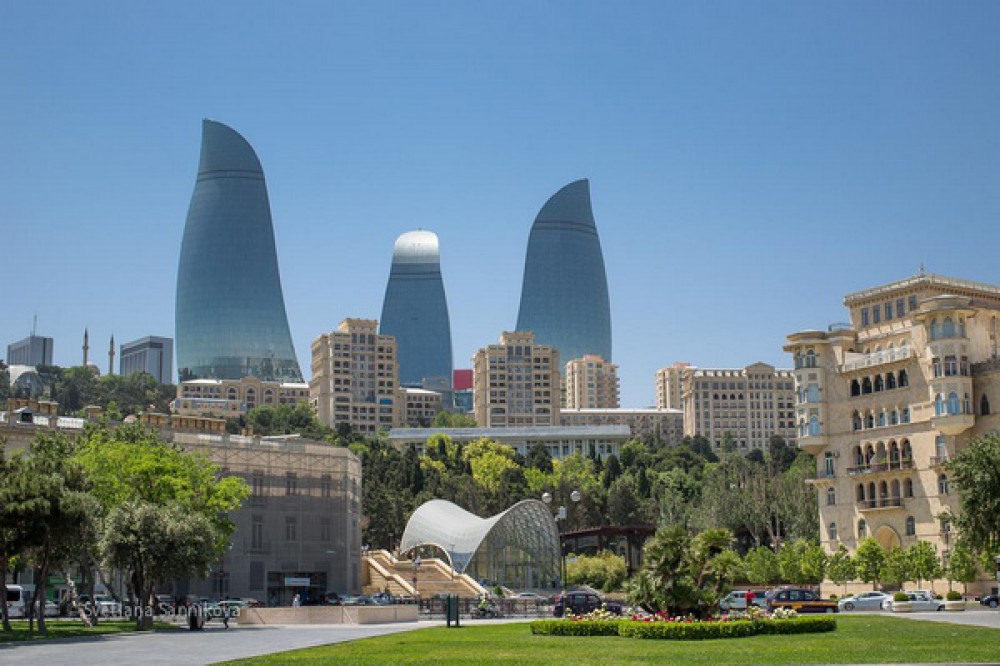 Azərbaycana gələn turistlərin sayı artır