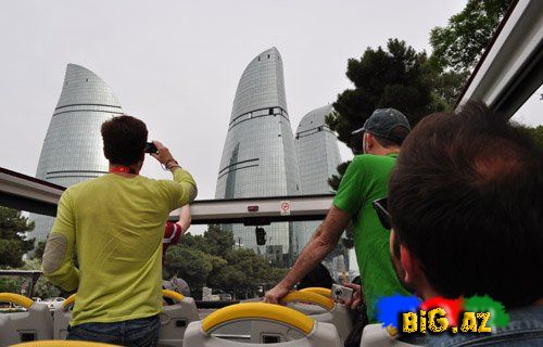 Azərbaycana gələn turistlərin sayı 2 milyona çatıb