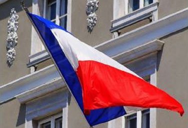 Fransa səfirliyinin viza şöbəsi "Sevgililər Günü"ndə yarım gün işləyəcək